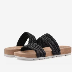 Cliffs By White Mountain Thankful Wedge Slip On Flat Sandals